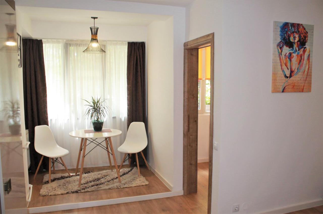 Studio Dristor - Foarte Curat Si Frumos Bucureşti Eksteriør bilde
